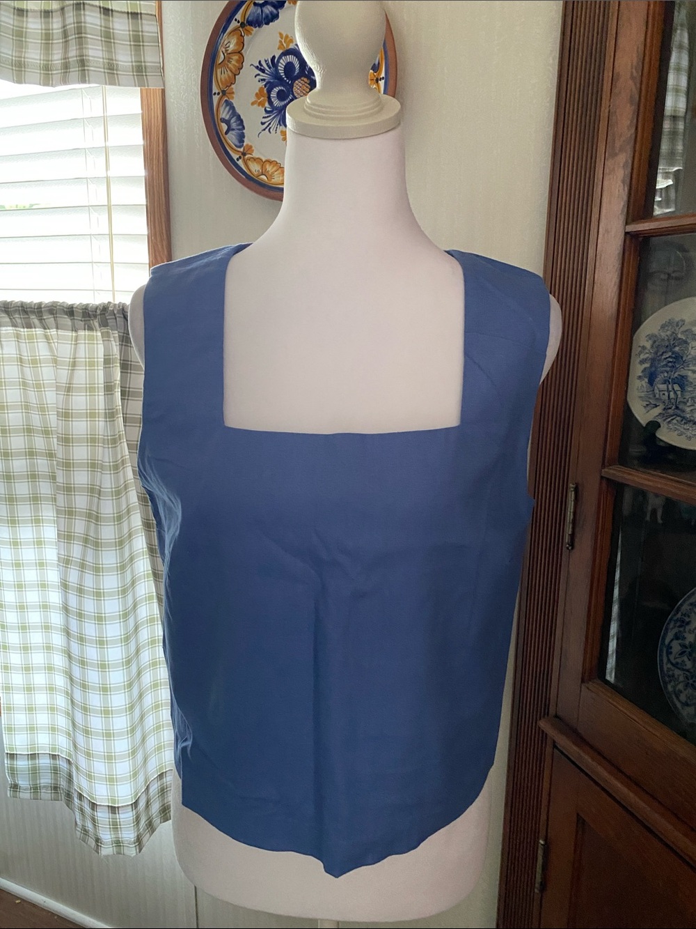 Banana Republic Square Neck Sleeveless Tank Top - Blue